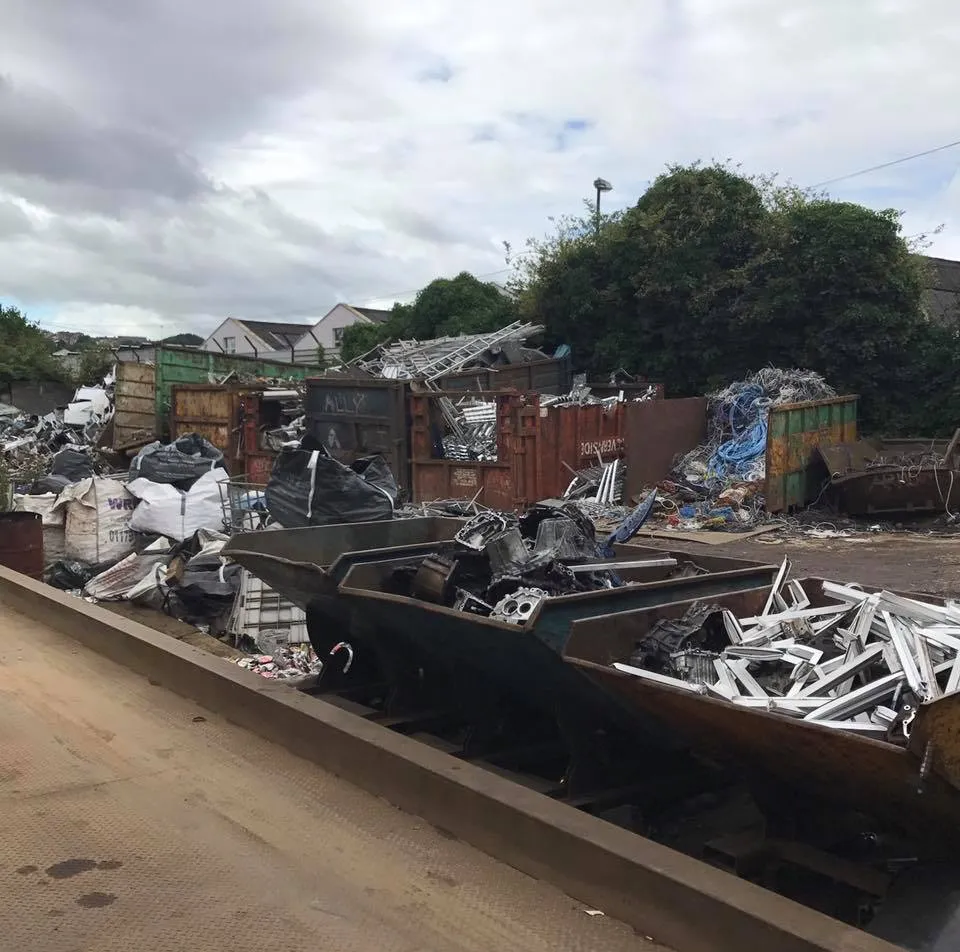 rubbish to be recycled