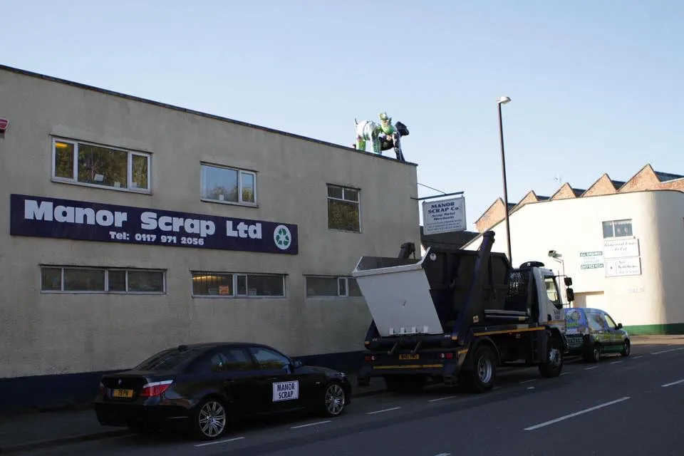 road view of manor scrap
